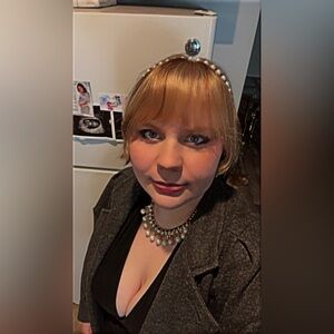 Meet your Posher, Leah